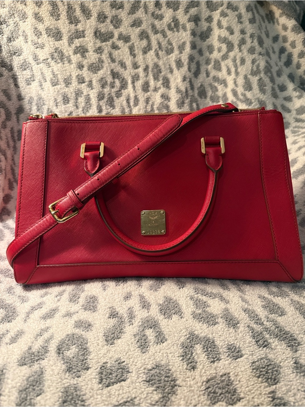 MCM Nuovo Large Red Satchel Hand/Shoulder/Crossbody Bag with COA🔥💎